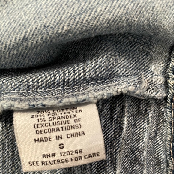 Wallflower Sleeveless Jean Vest Size - Small - Picture 6 of 6